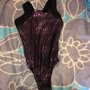 Snowflake designs gymnastics leotard